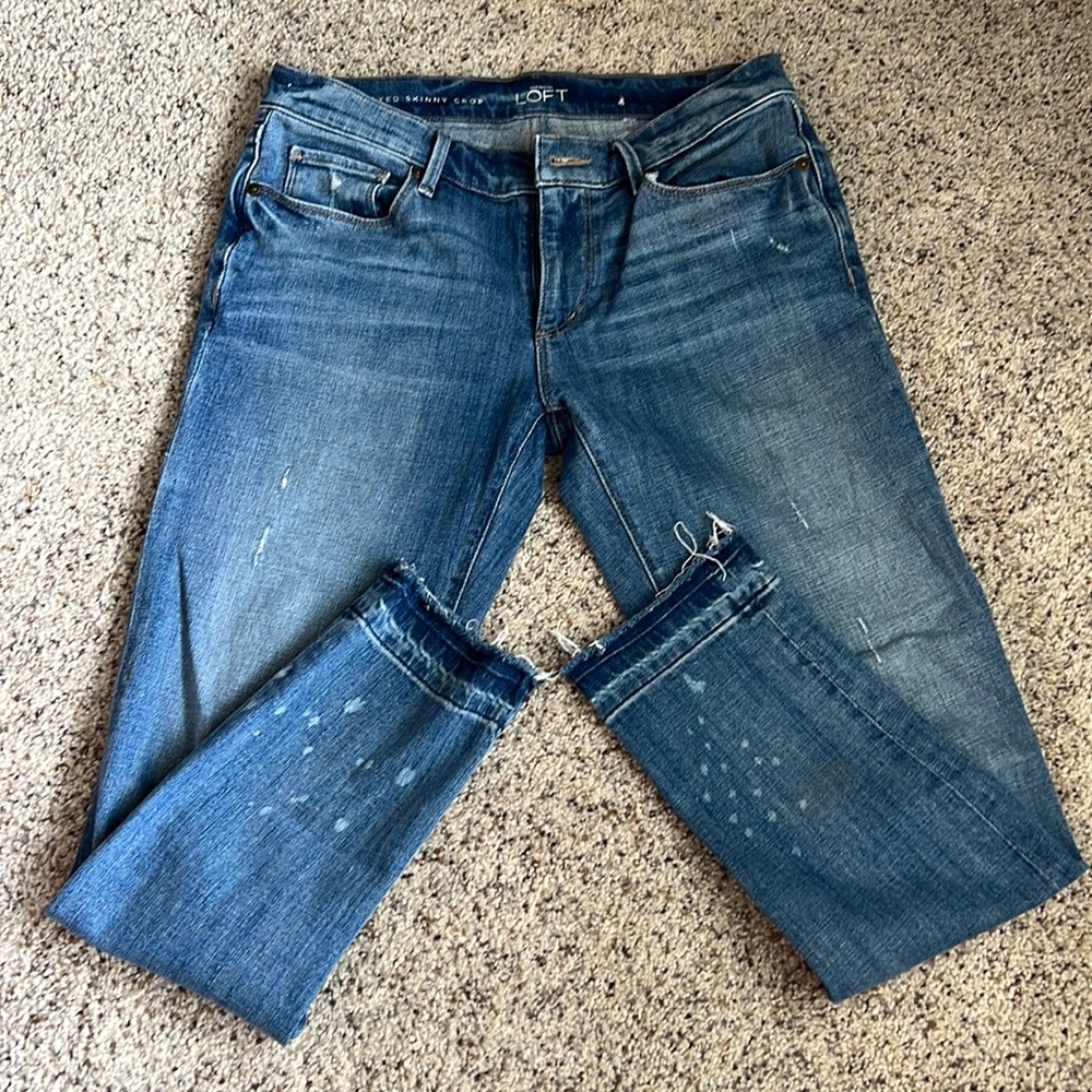 Loft relax skinny crop Jean. 26/2 Tall. Frayed hem.